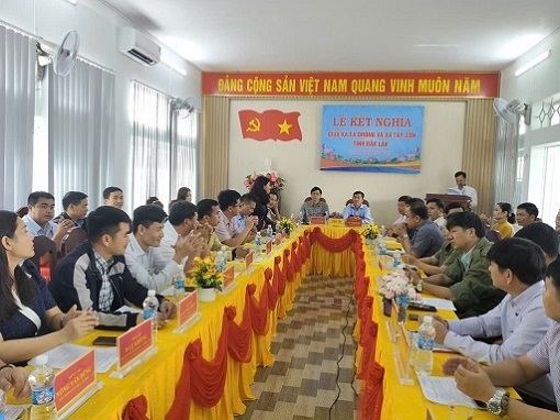 z7298024232878_3c9e24a42066733a34daf0a3b244f2aa